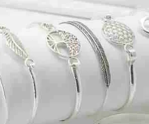Pulseras